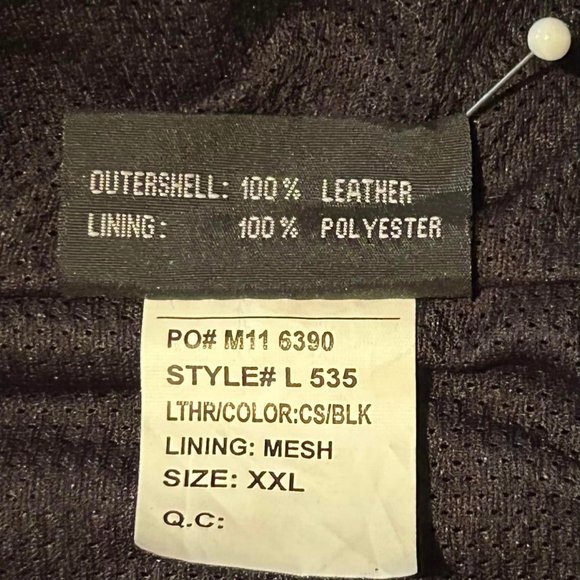 SIZE XXL FIRST CLASSICS LEATHER VEST - LIKE NEW - Picture 9 of 9